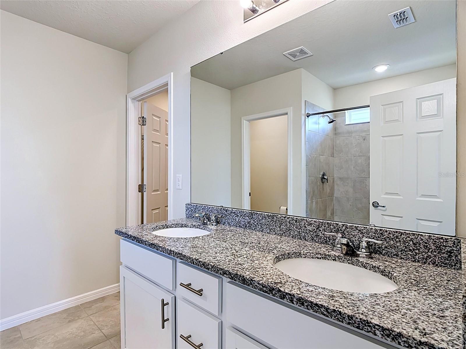 FOREST LAKE PH 1 - Residential