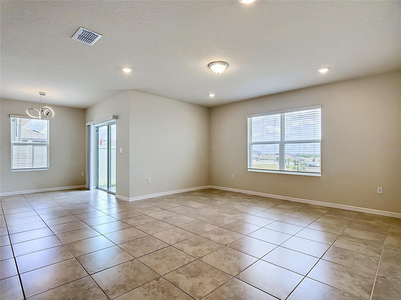 FOREST LAKE PH 1 - Residential