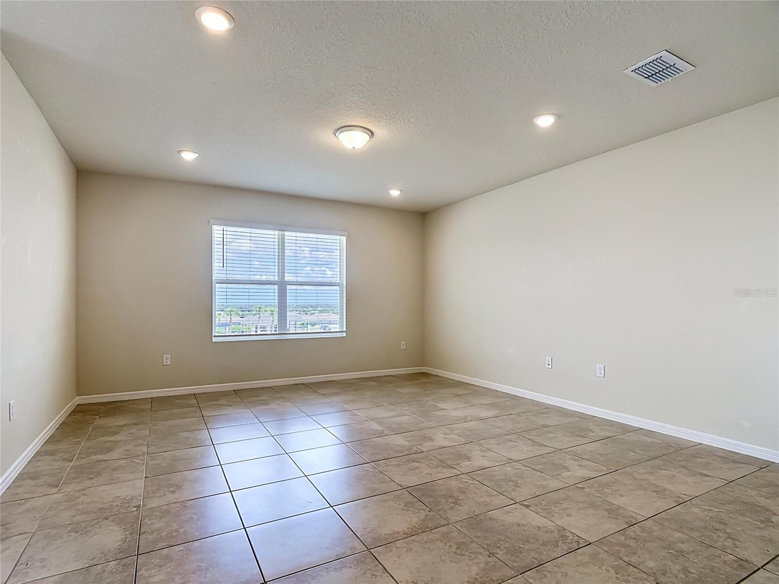FOREST LAKE PH 1 - Residential