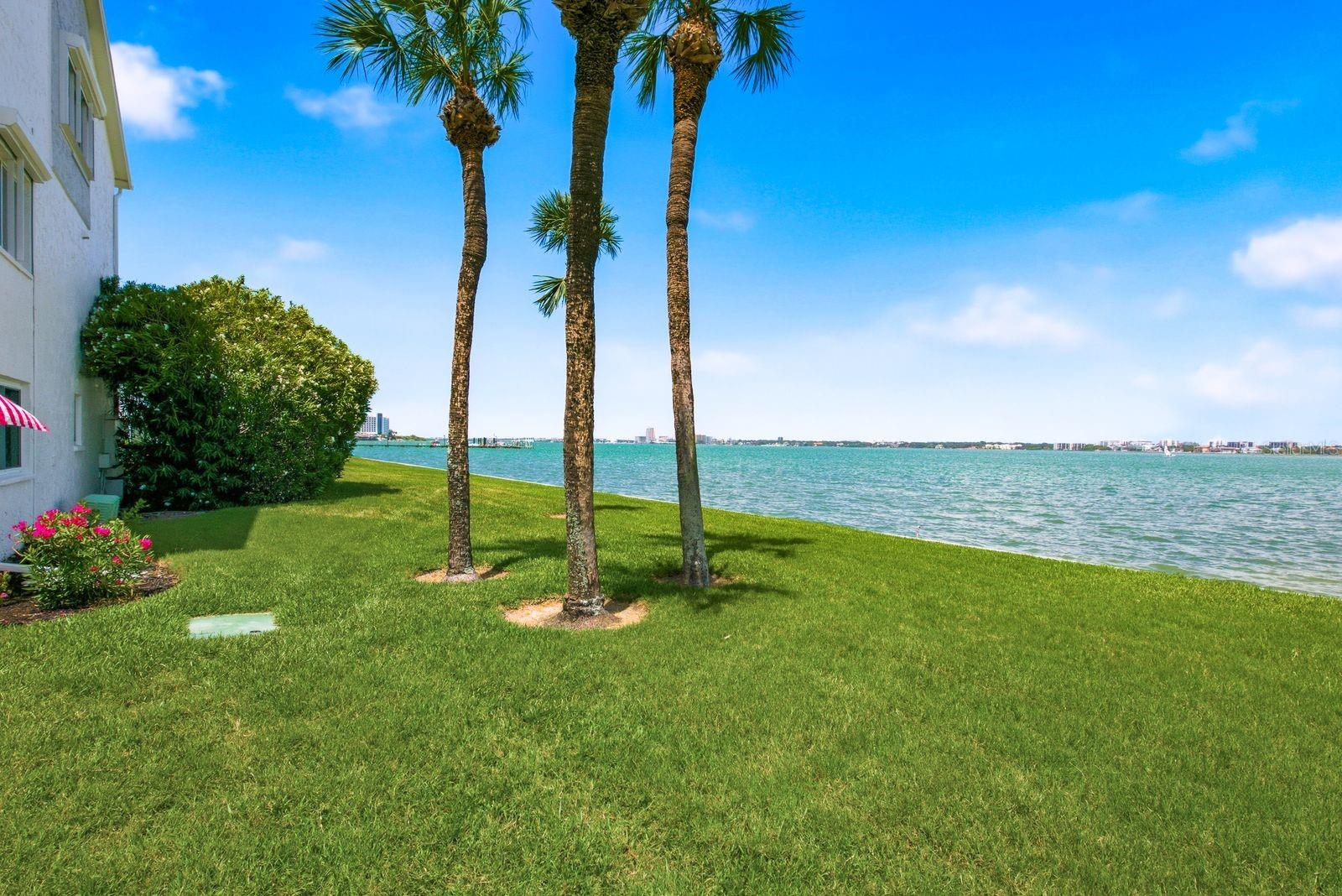 SAND KEY CONDO-BAYSIDE GARDENS I - Residential