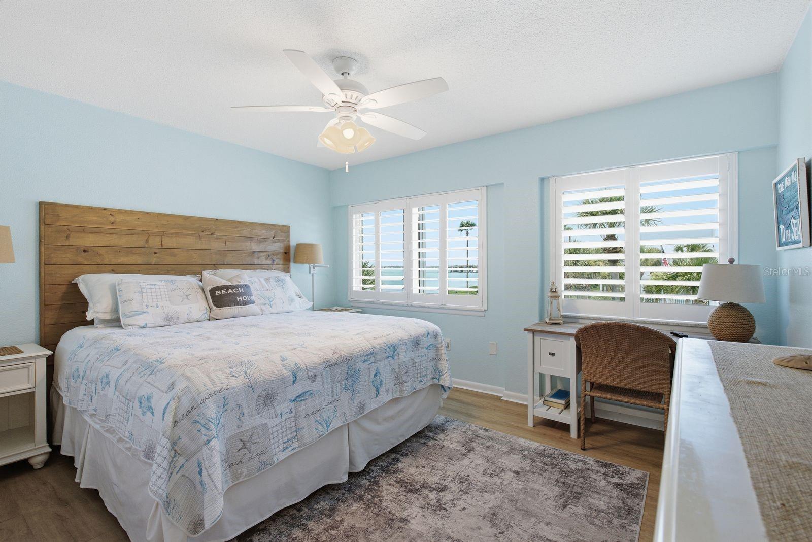 SAND KEY CONDO-BAYSIDE GARDENS I - Residential