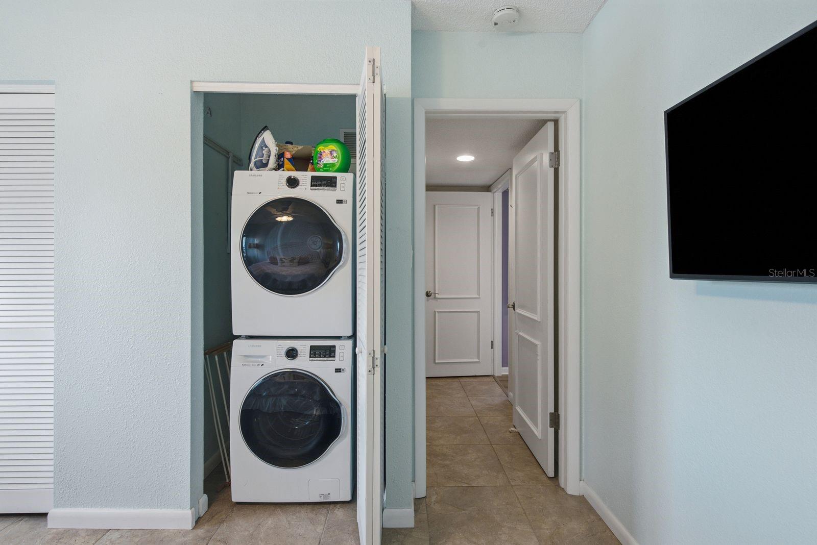 SAND KEY CONDO-BAYSIDE GARDENS I - Residential