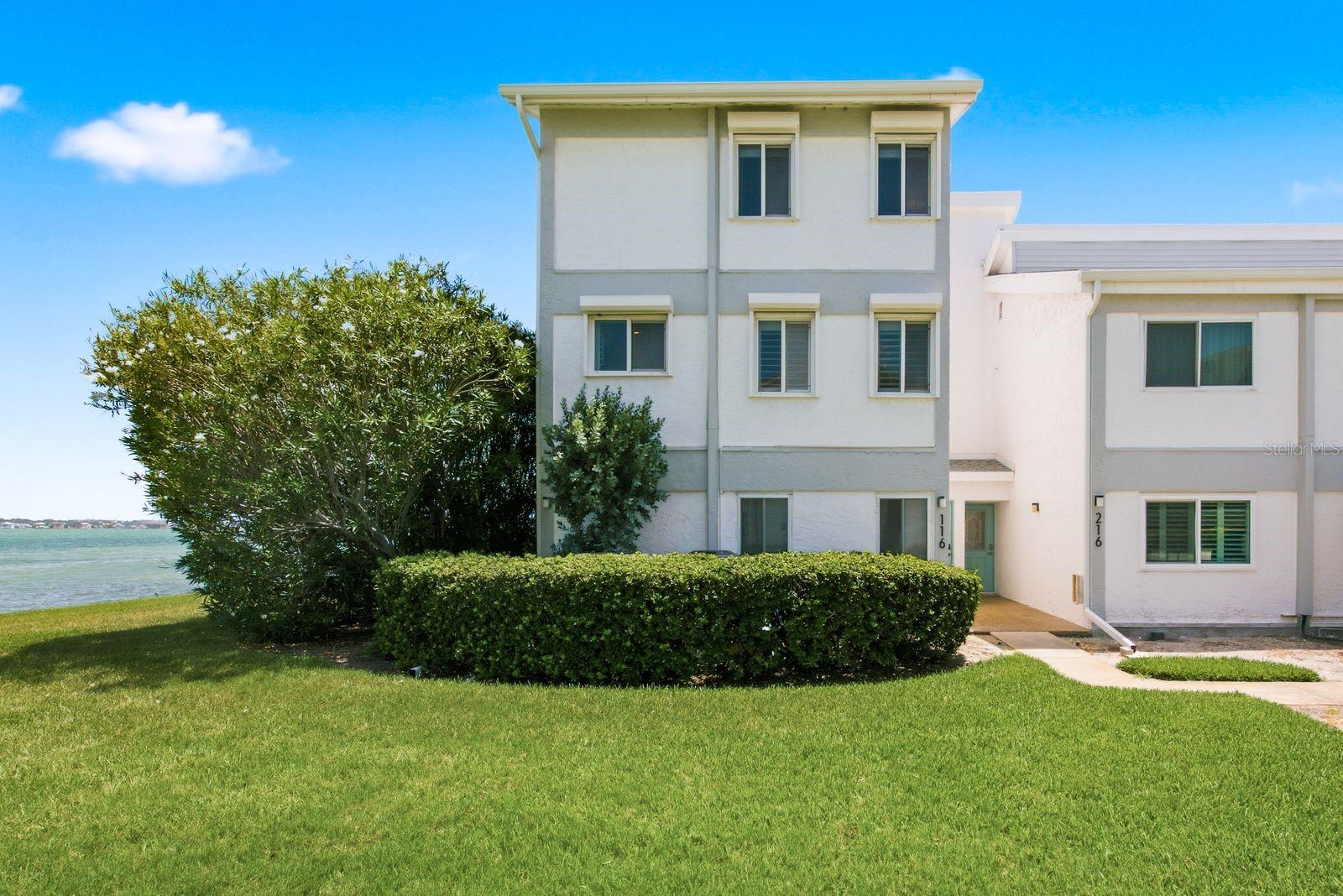SAND KEY CONDO-BAYSIDE GARDENS I - Residential