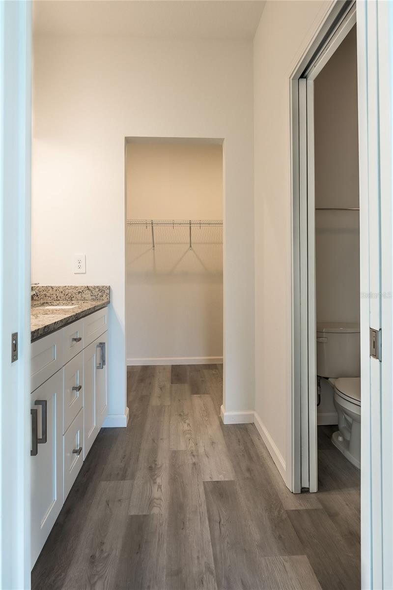 VISTA LAGO PH 3 - Residential Lease
