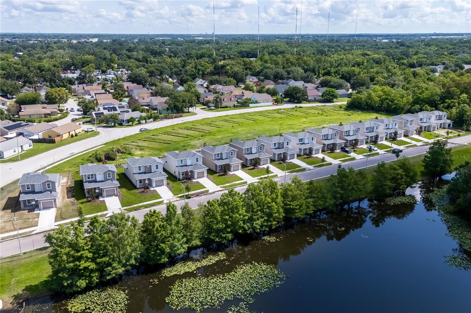 VISTA LAGO PH 3 - Residential Lease