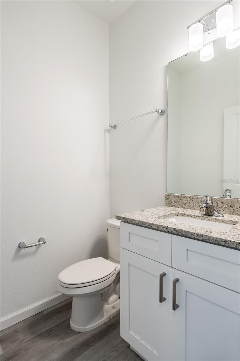 VISTA LAGO PH 3 - Residential Lease