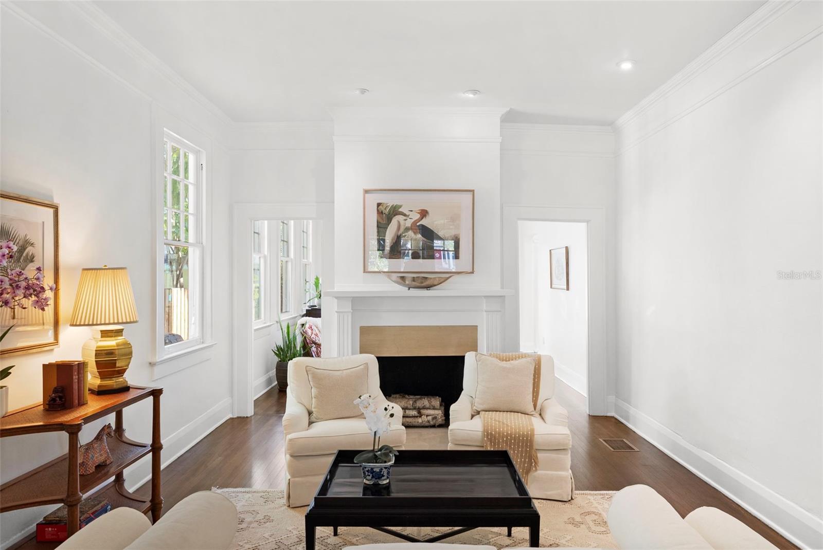 WEST NEW SUBURB BEAUTIFUL - Residential