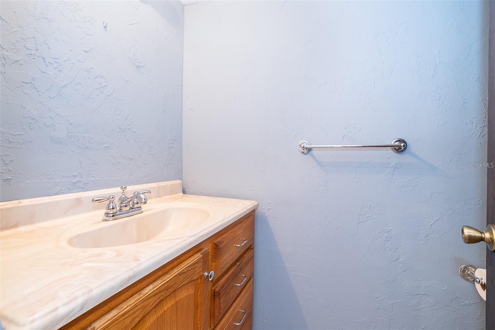 CARMEL OAKS CONDO PH 03 - Residential
