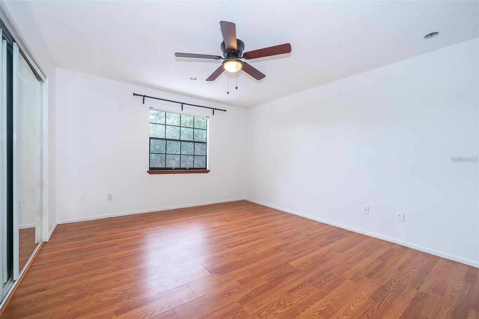 CARMEL OAKS CONDO PH 03 - Residential