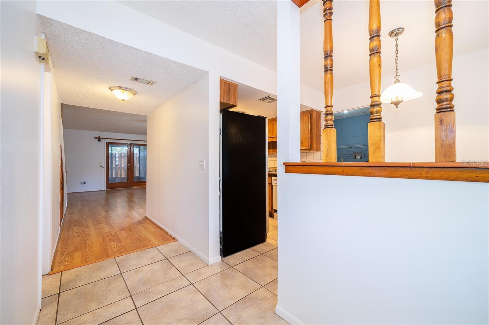 CARMEL OAKS CONDO PH 03 - Residential