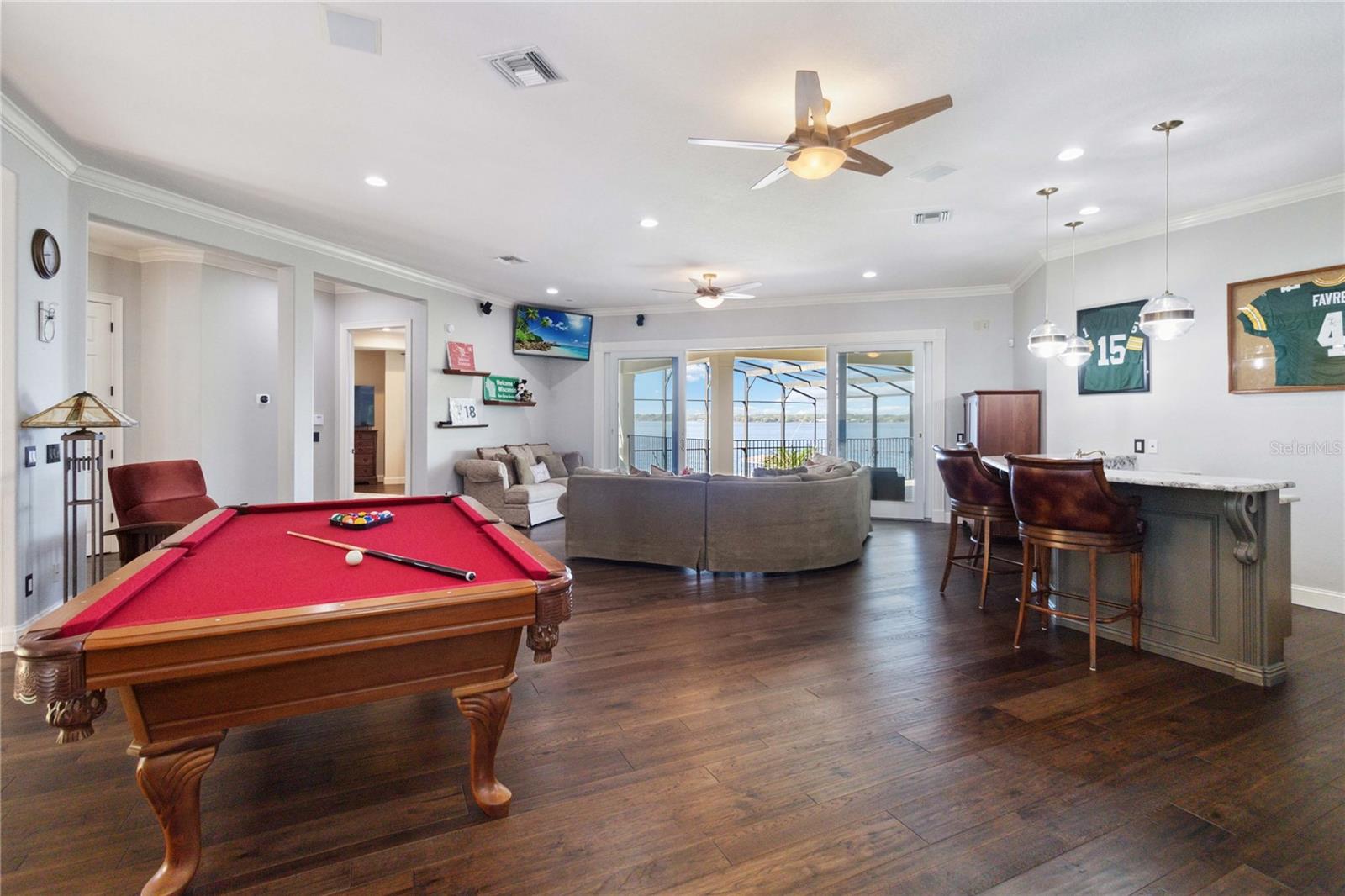 WINDERMERE DOWNS - Residential