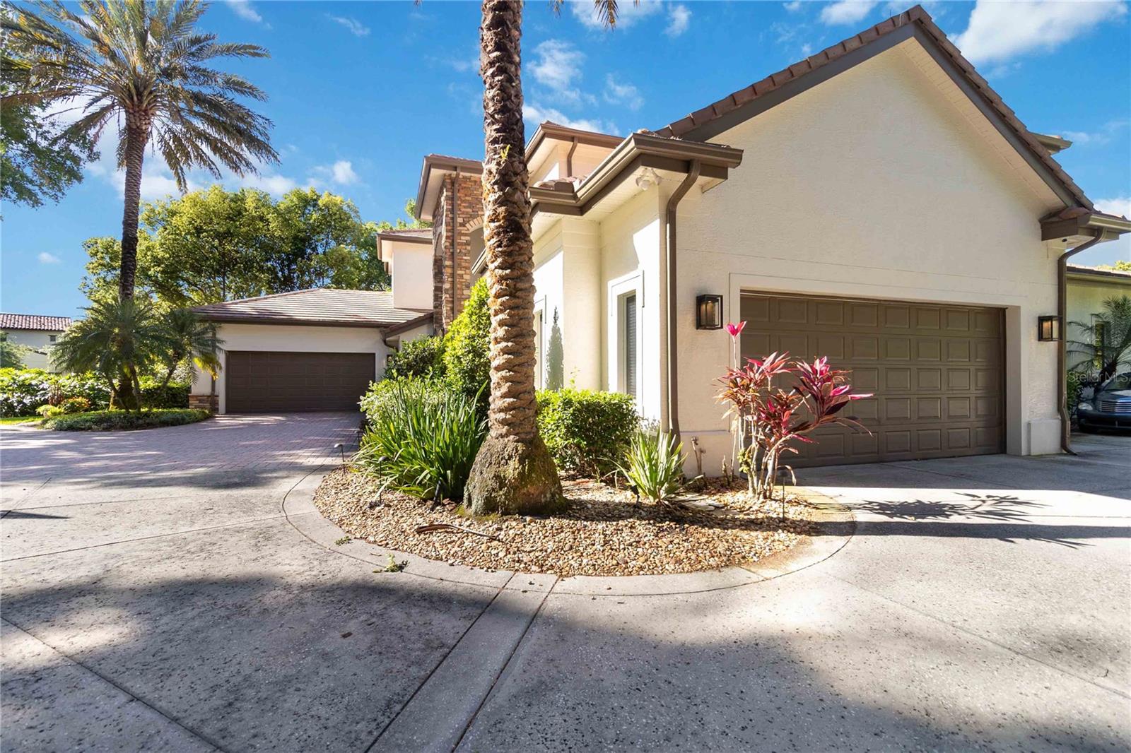 WINDERMERE DOWNS - Residential