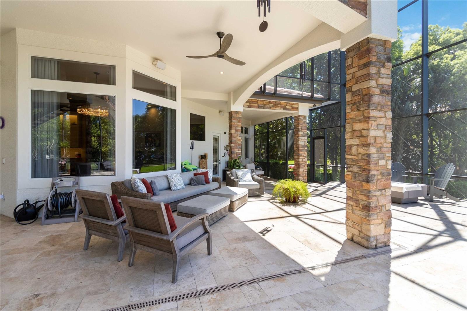 WINDERMERE DOWNS - Residential