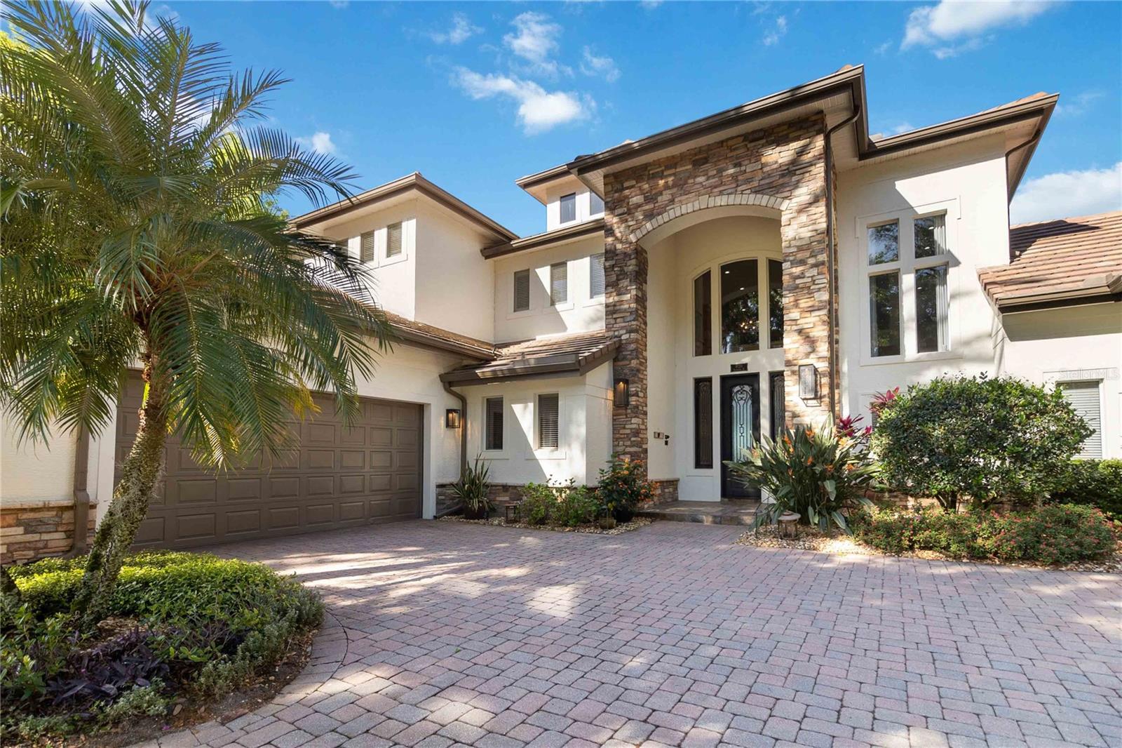 WINDERMERE DOWNS - Residential