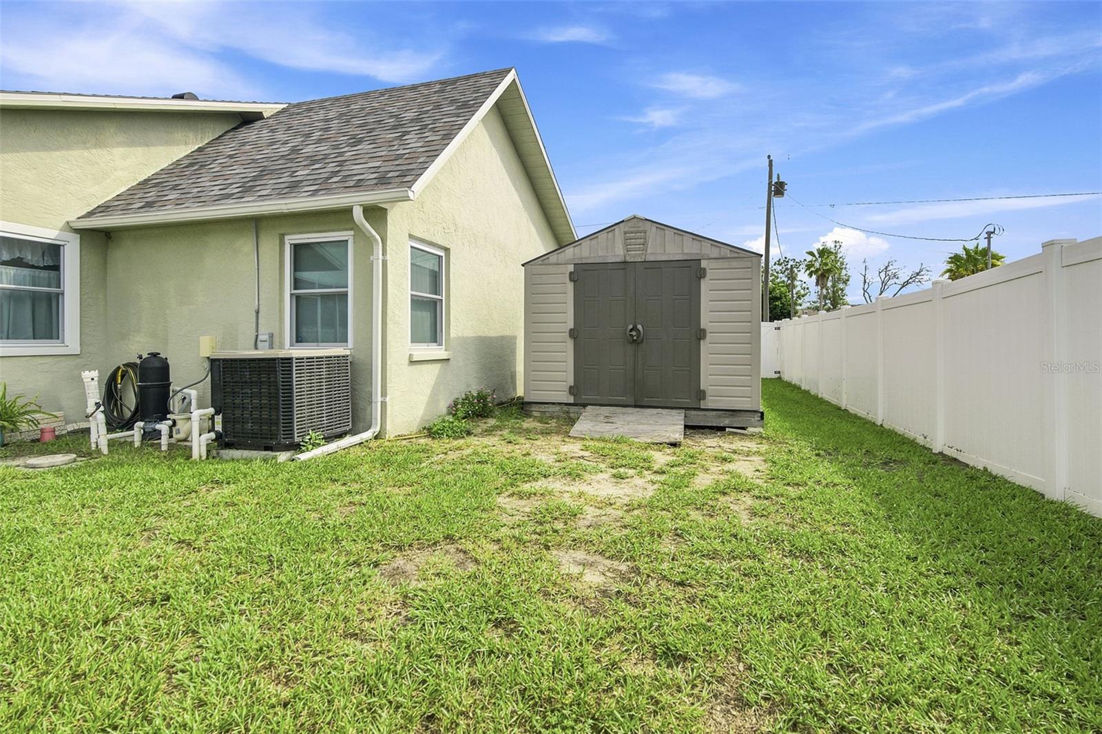SPRING HILL - Residential