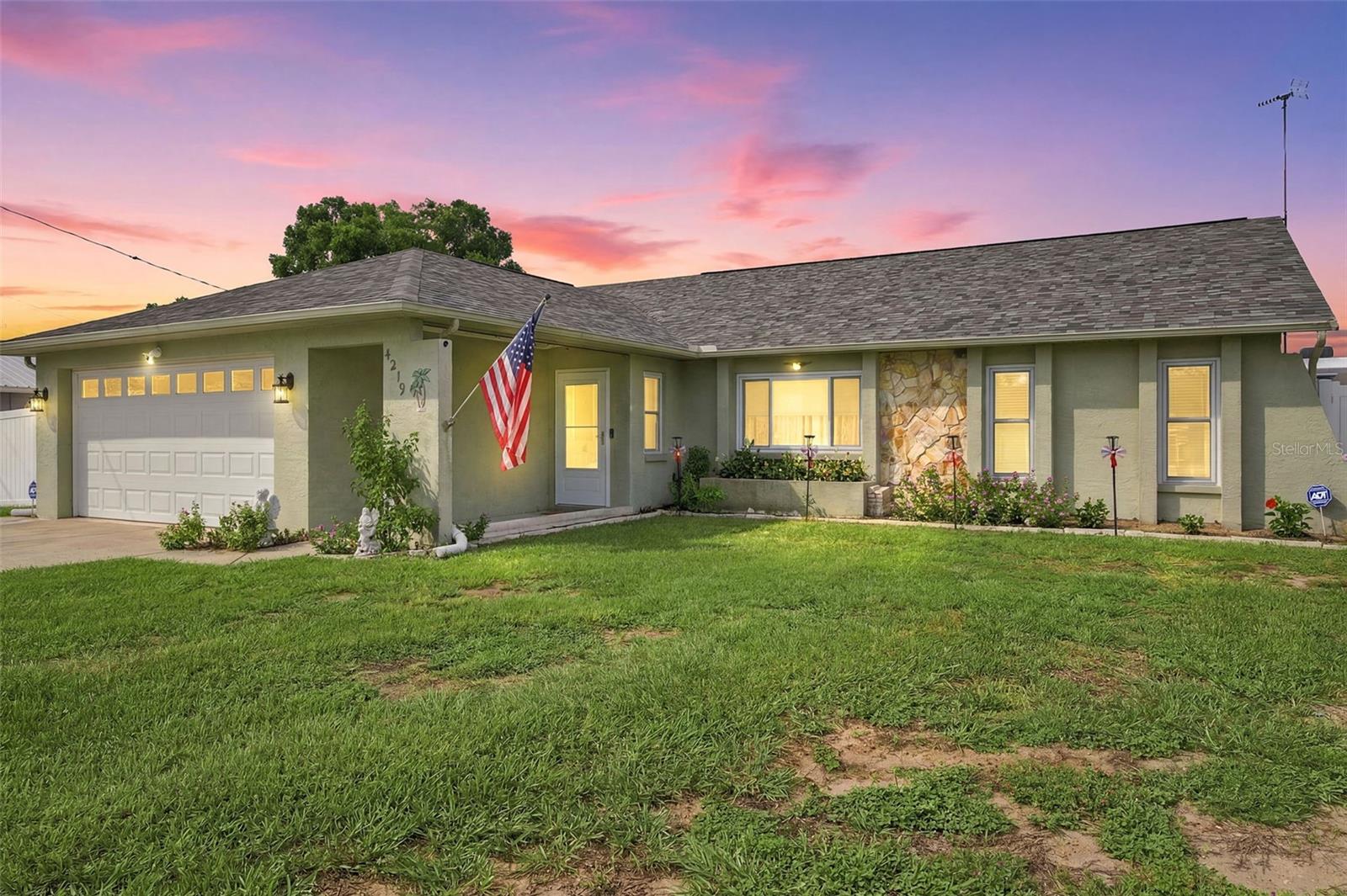 SPRING HILL - Residential