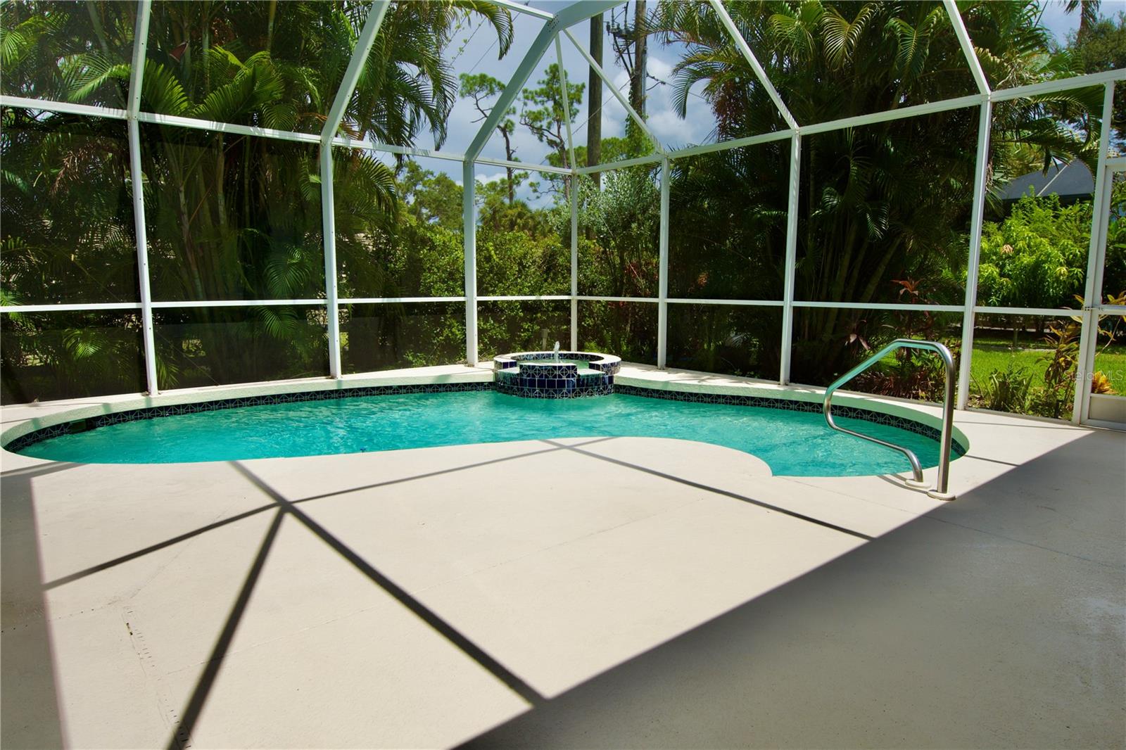PARK TRACE ESTATES - Residential