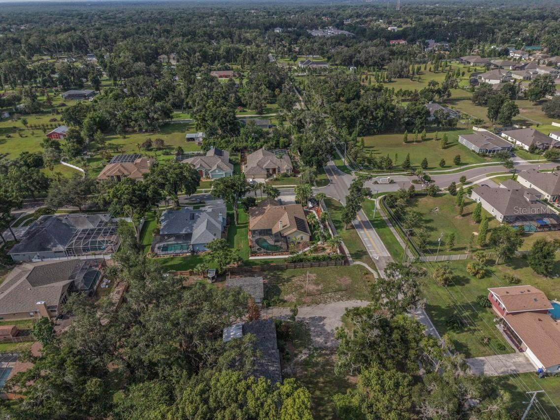STONE HOLLOW - Residential