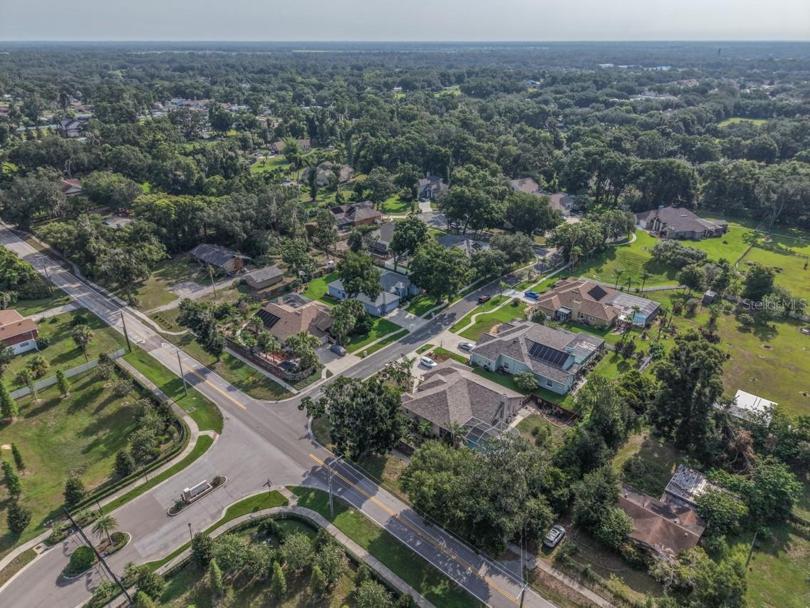 STONE HOLLOW - Residential