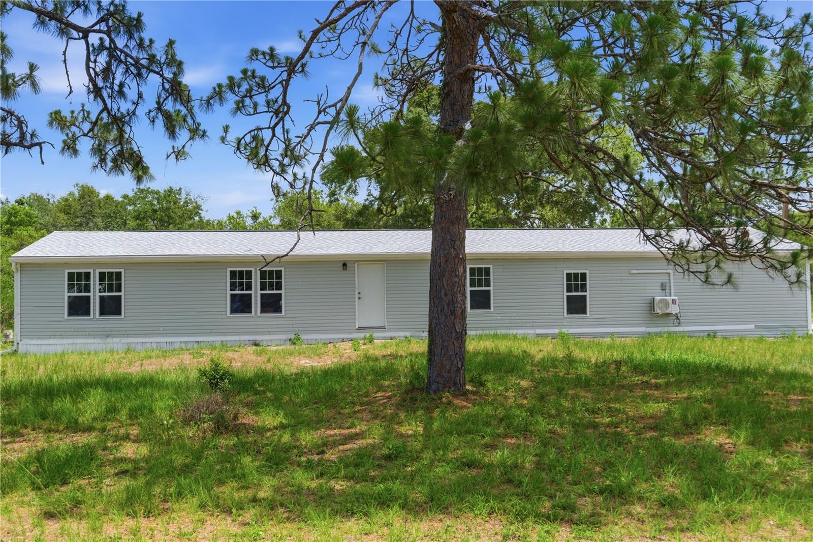LEISURE HILLS - Residential