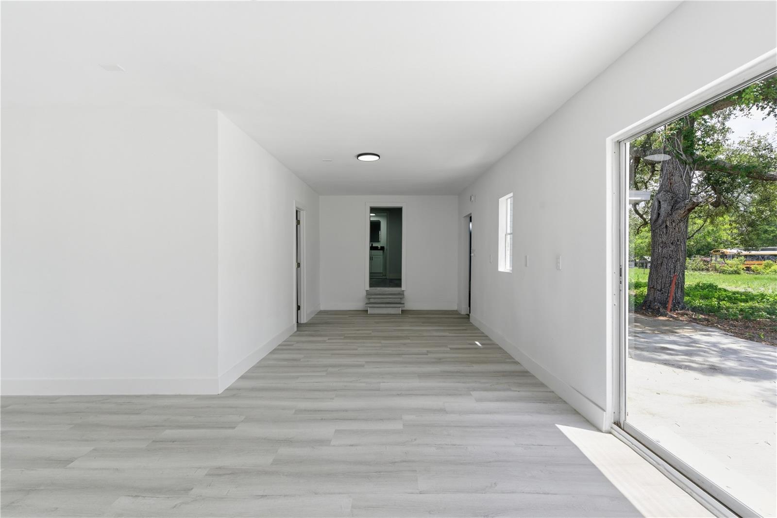LEISURE HILLS - Residential