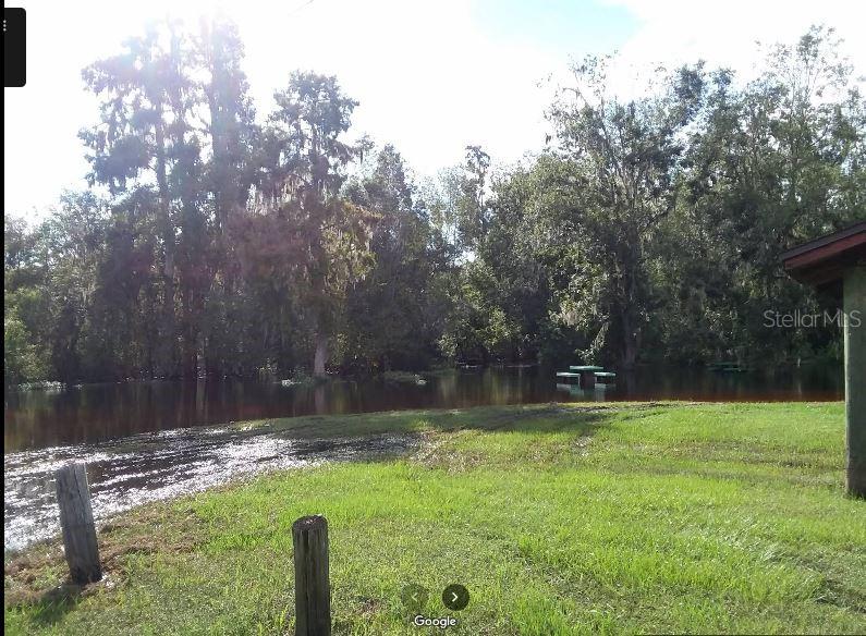 LAKE HENDRY ESTS - Land