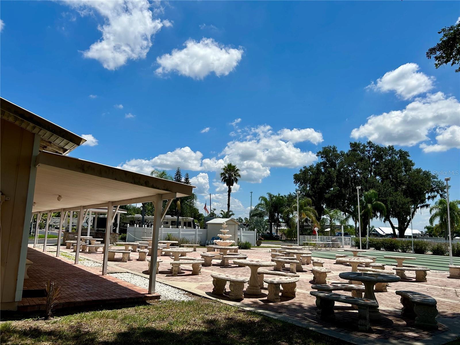 TORREY OAKS RV & GOLF RESIDENCE - Land