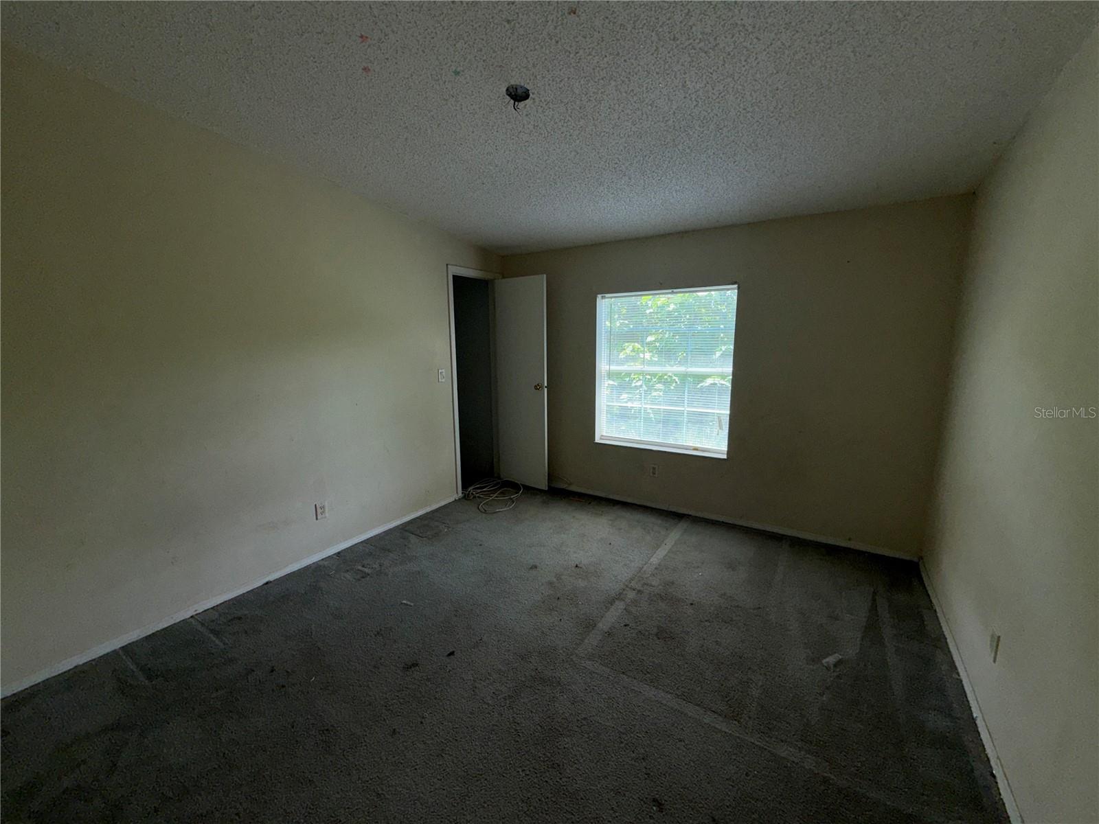 TROPICAL ACRES AREA - Residential