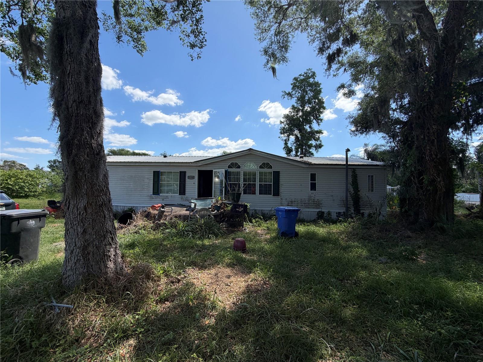 TROPICAL ACRES AREA - Residential