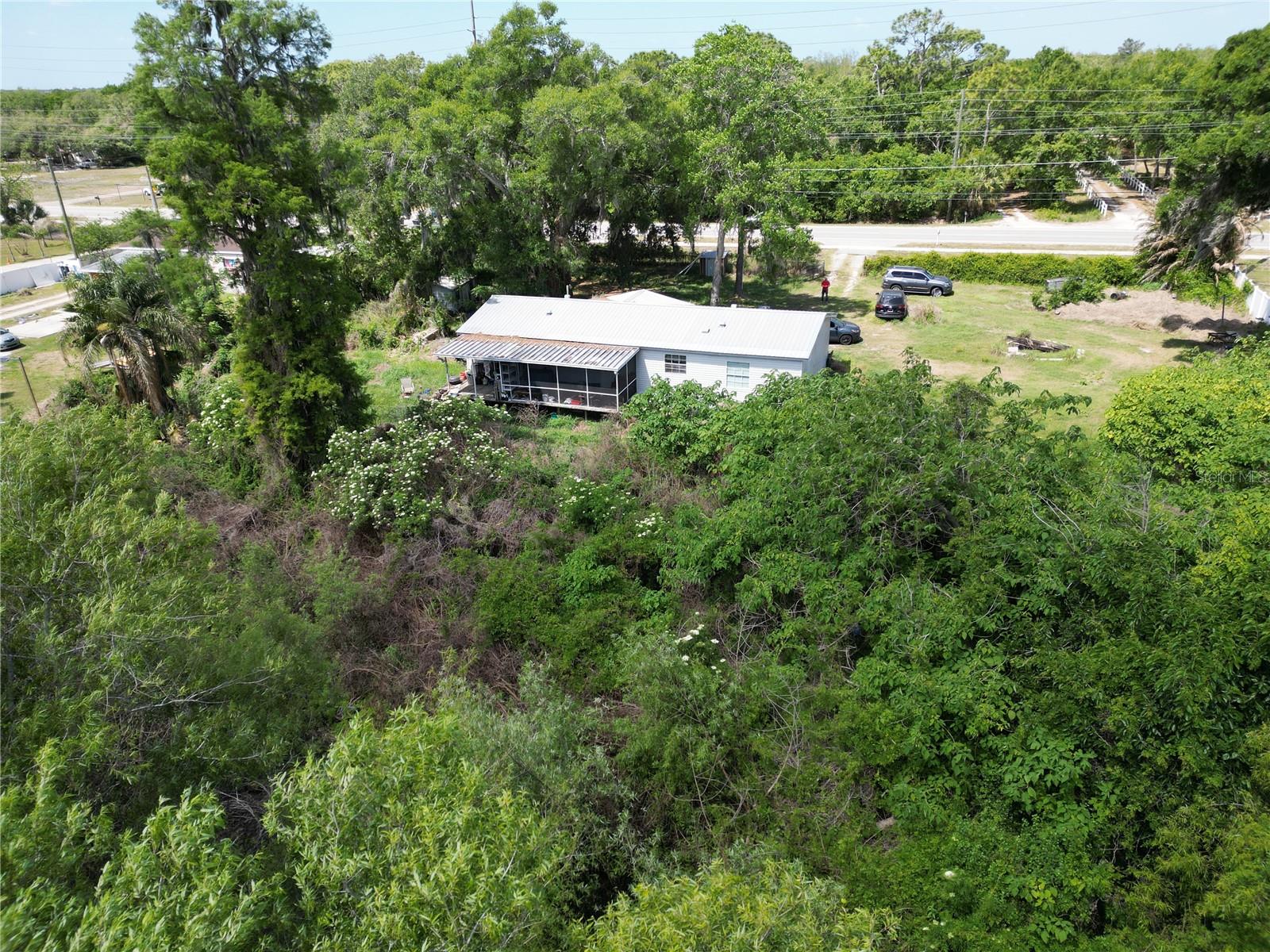 TROPICAL ACRES AREA - Residential