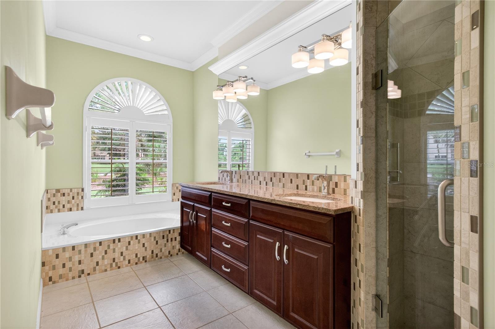 TARA GOLF AND COUNTRY CLUB - Residential