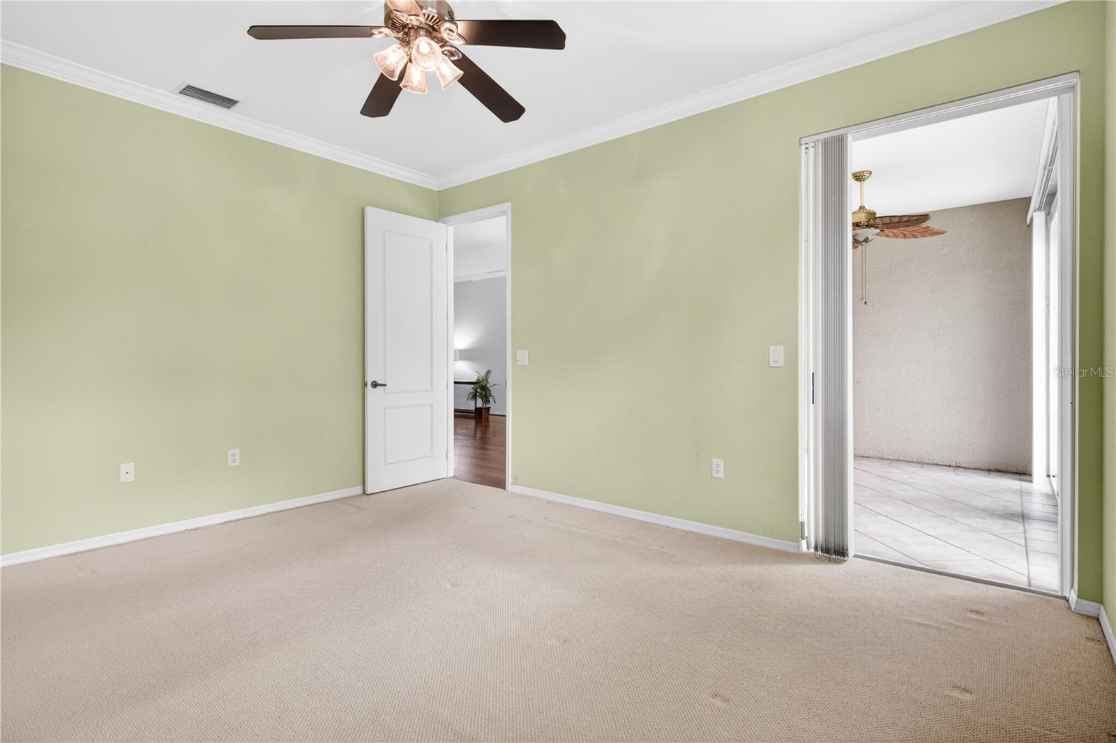 TARA GOLF AND COUNTRY CLUB - Residential