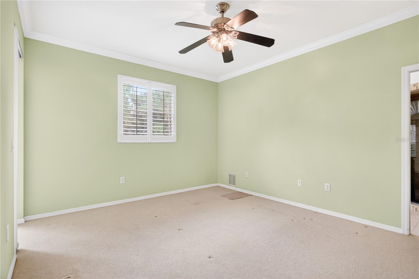TARA GOLF AND COUNTRY CLUB - Residential