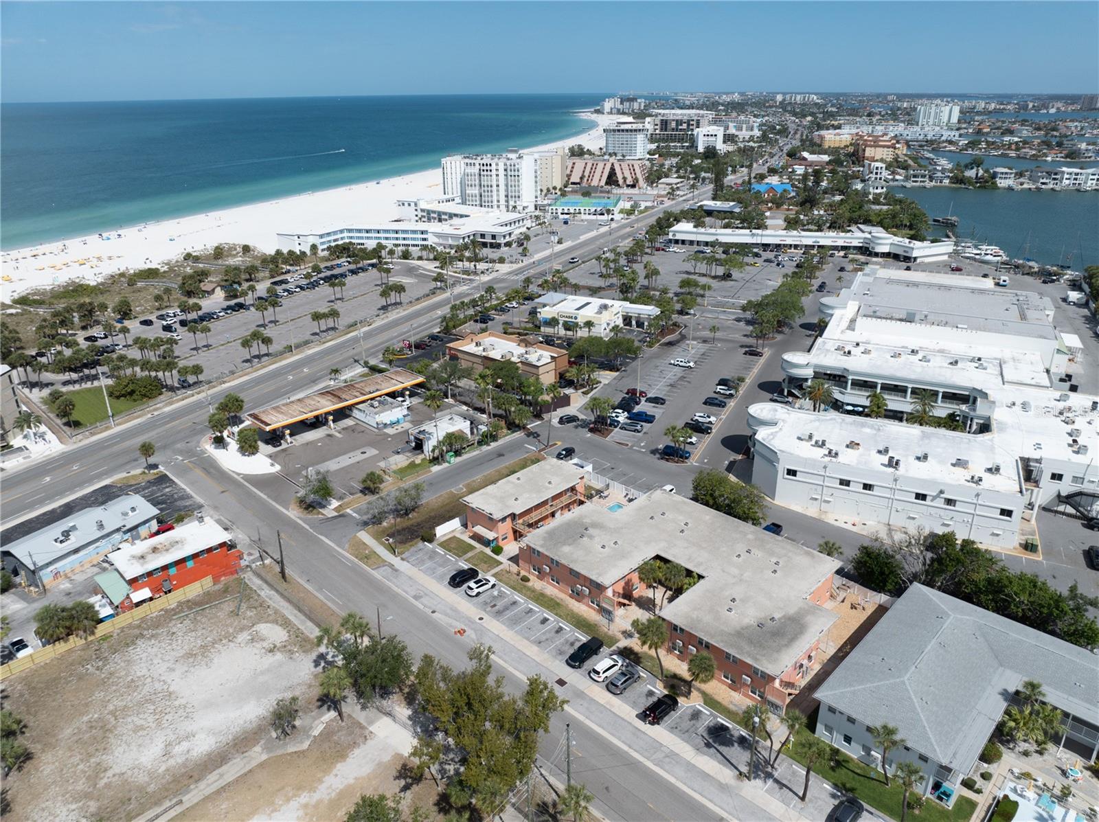 LIDO GARDENS CONDO - Residential