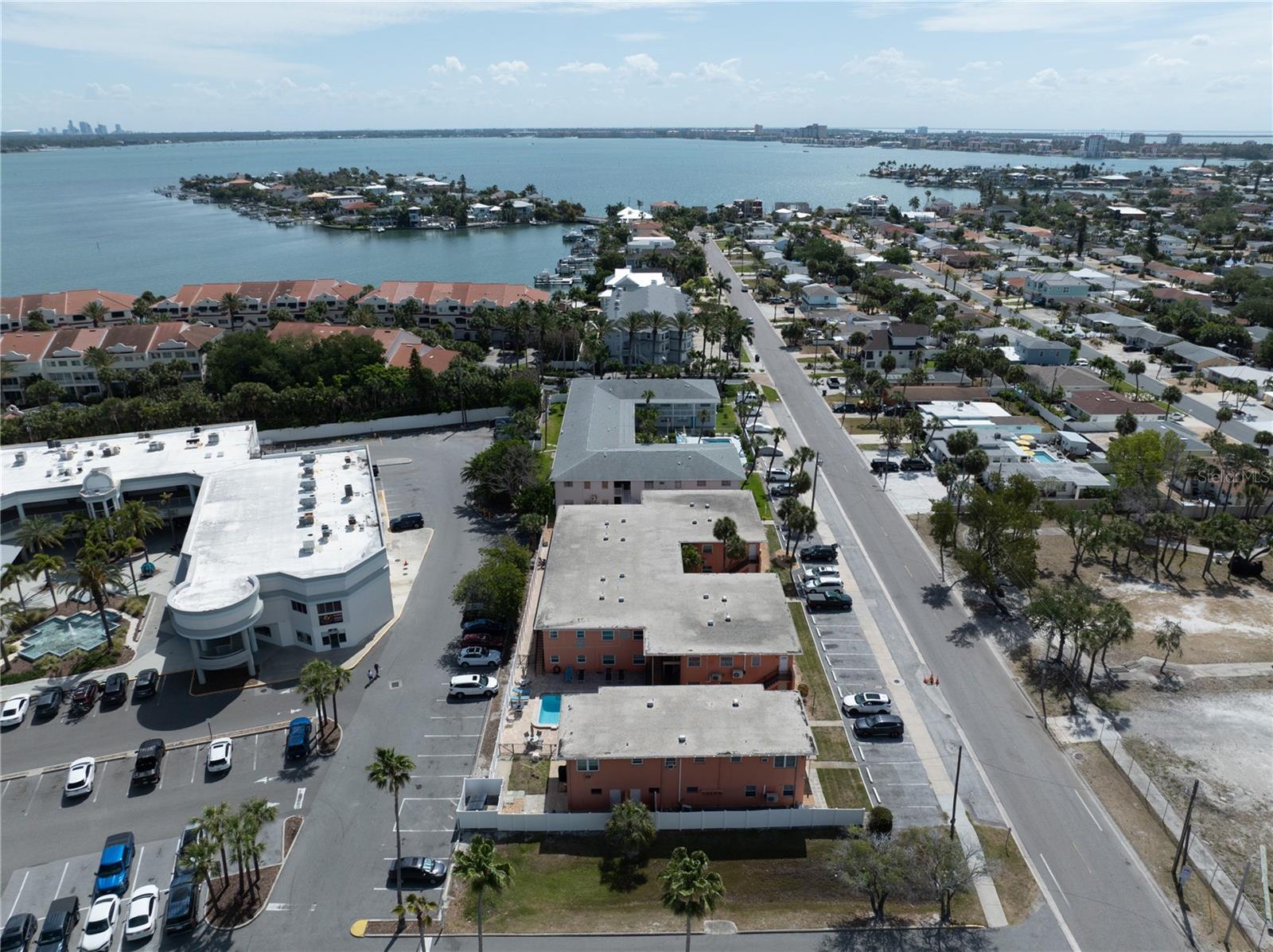 LIDO GARDENS CONDO - Residential