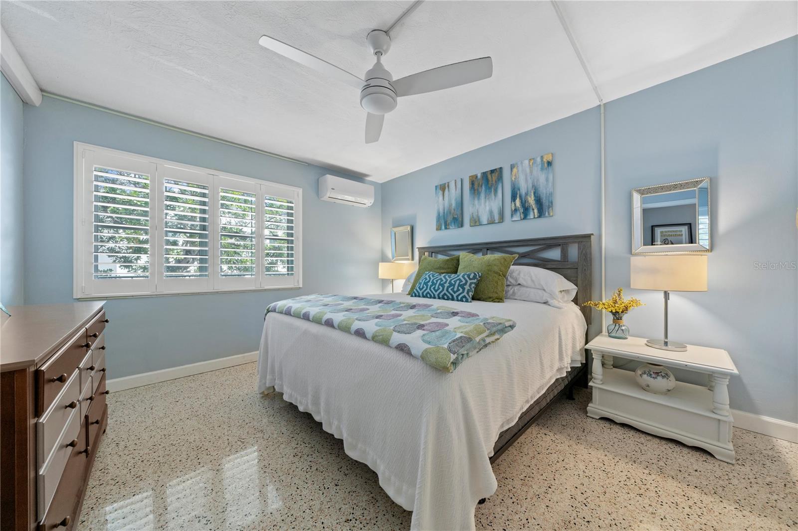 LIDO GARDENS CONDO - Residential