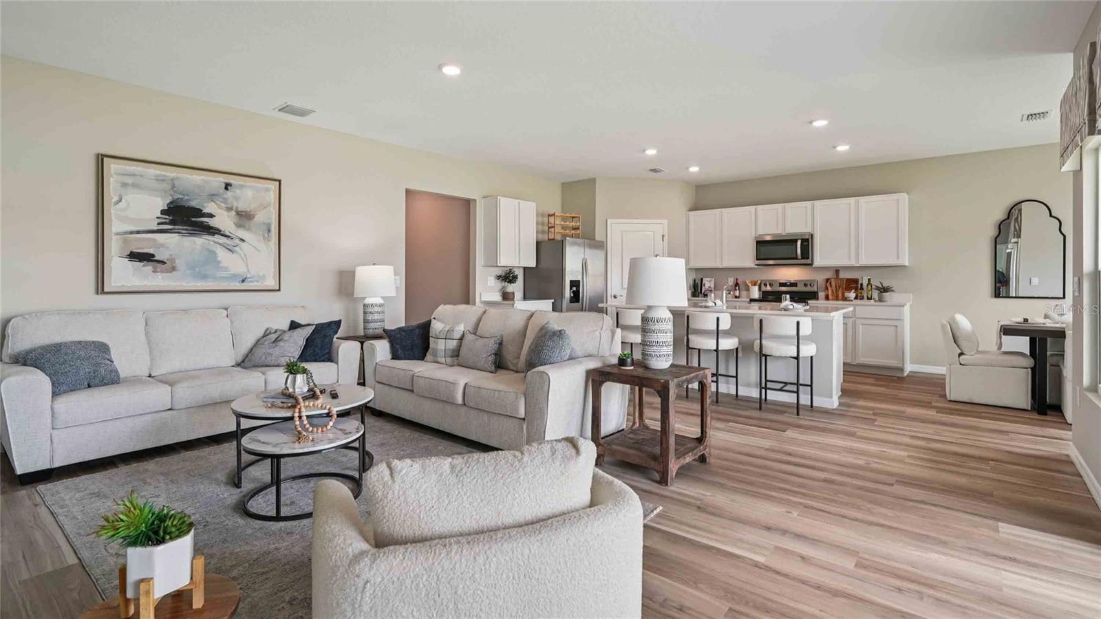OAKS PRESERVE - Residential
