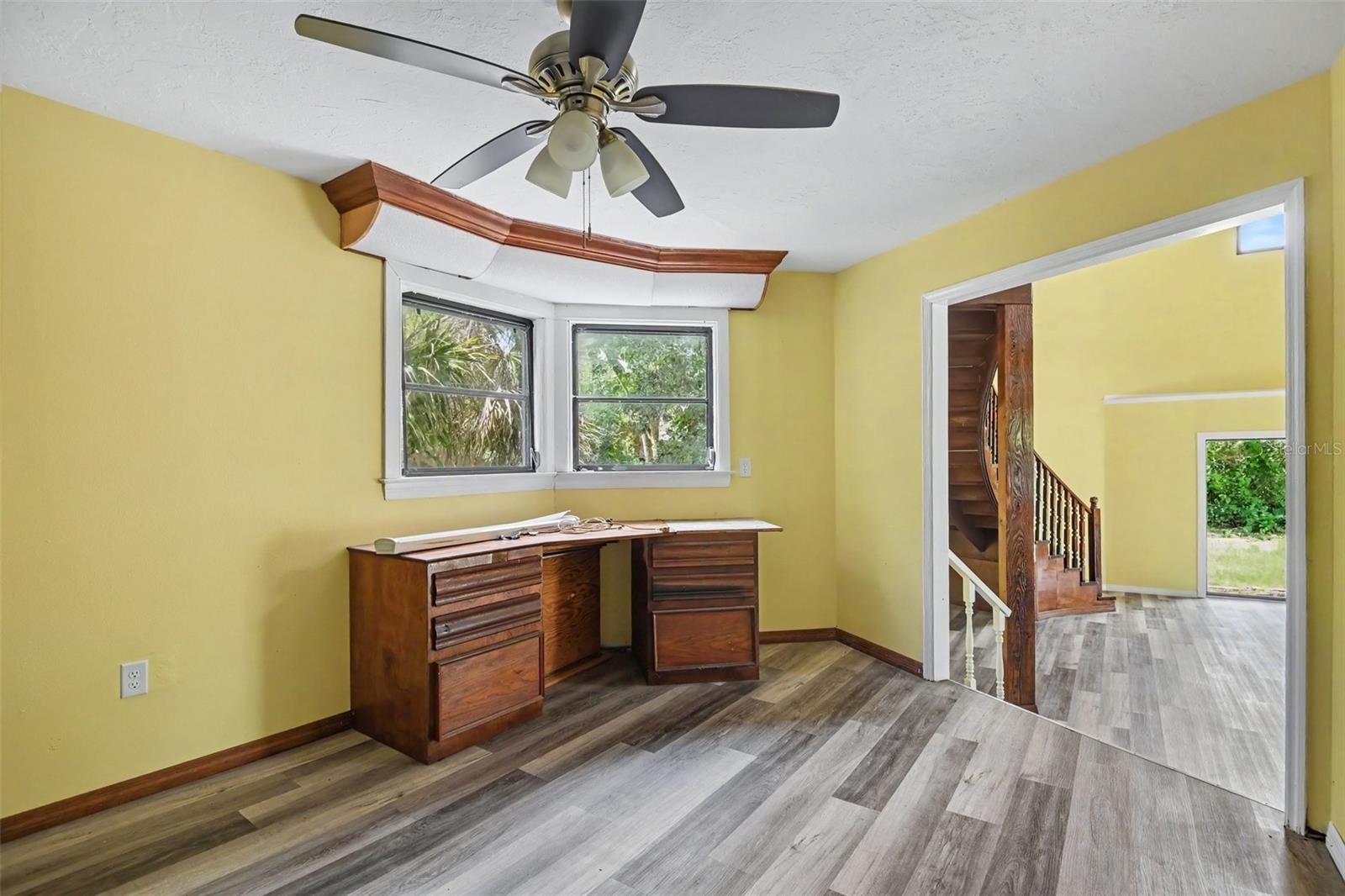 N ENGLEWOOD REP - Residential