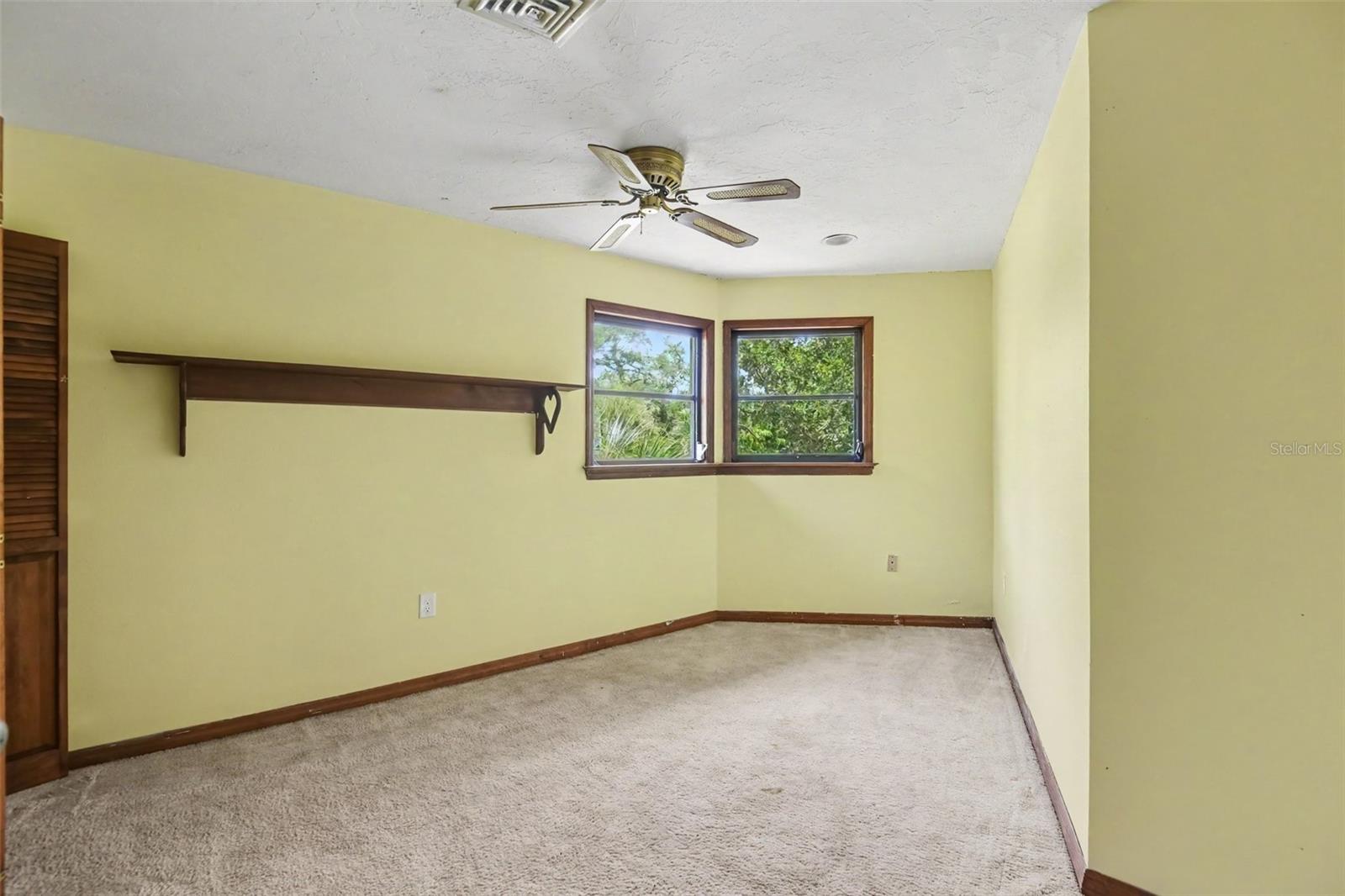 N ENGLEWOOD REP - Residential