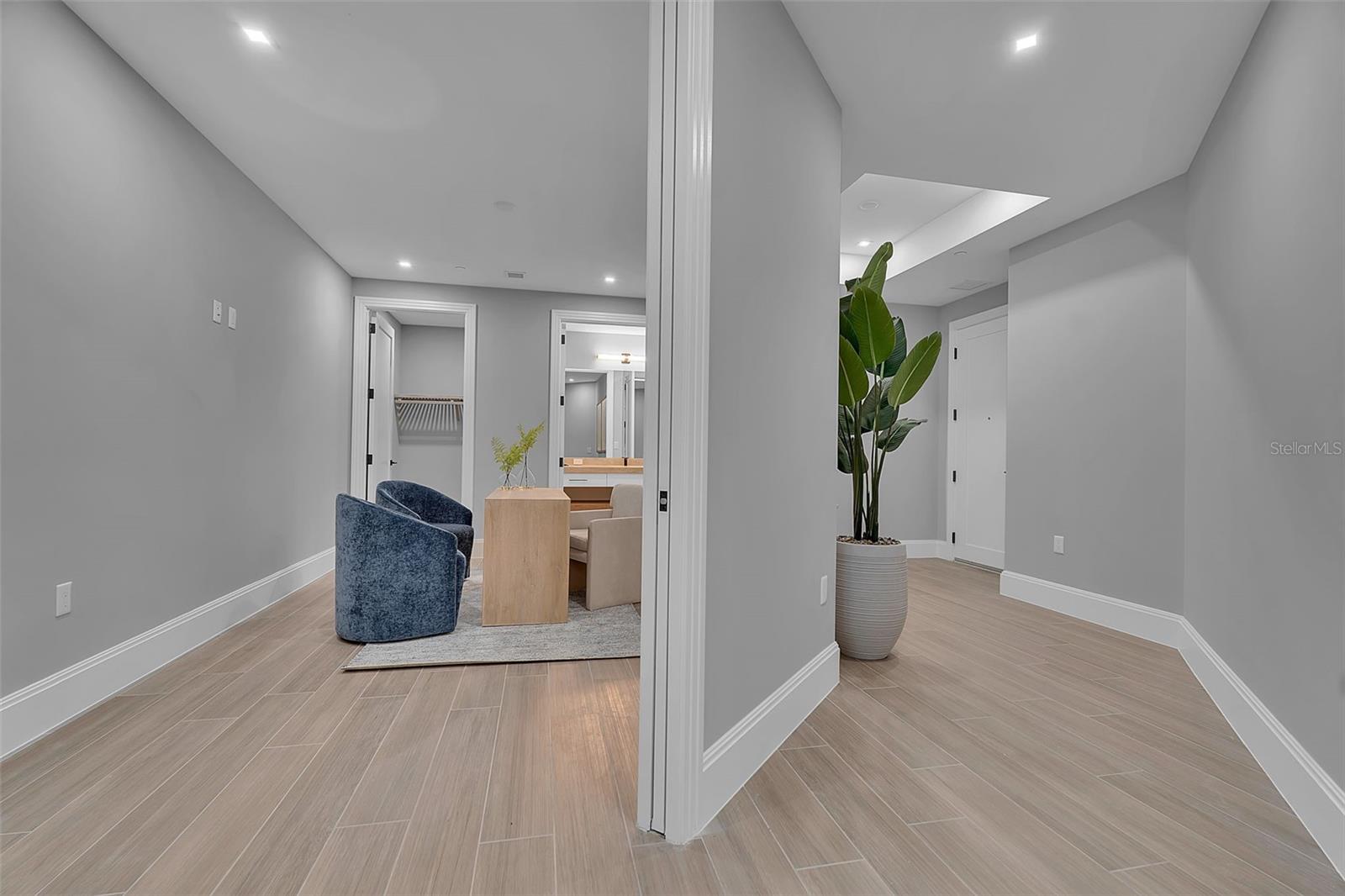 SUNSET BEACH - Residential