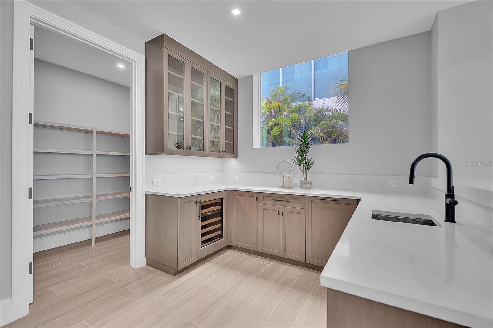 SUNSET BEACH - Residential