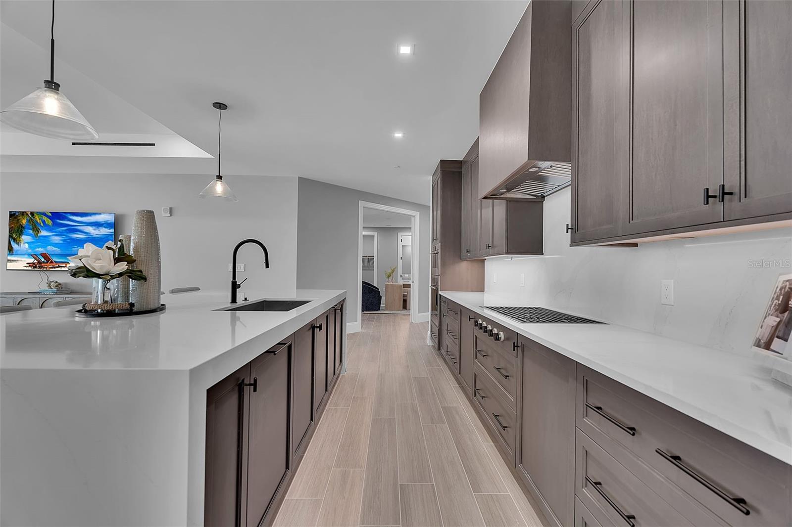 SUNSET BEACH - Residential