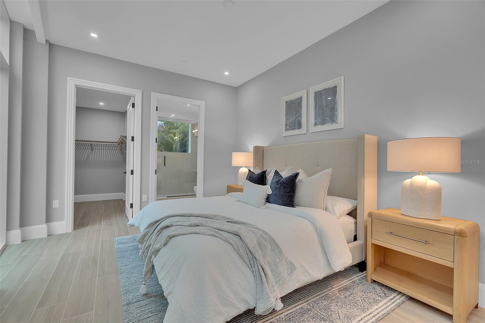 SUNSET BEACH - Residential