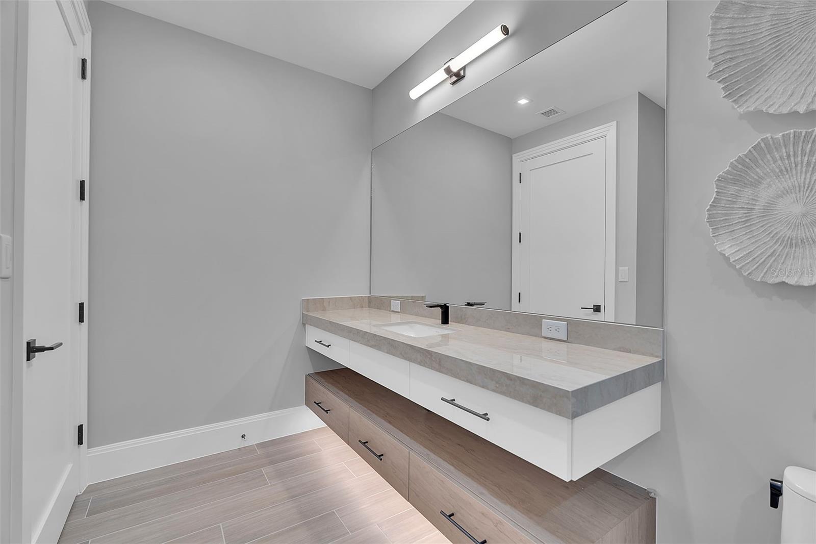 SUNSET BEACH - Residential