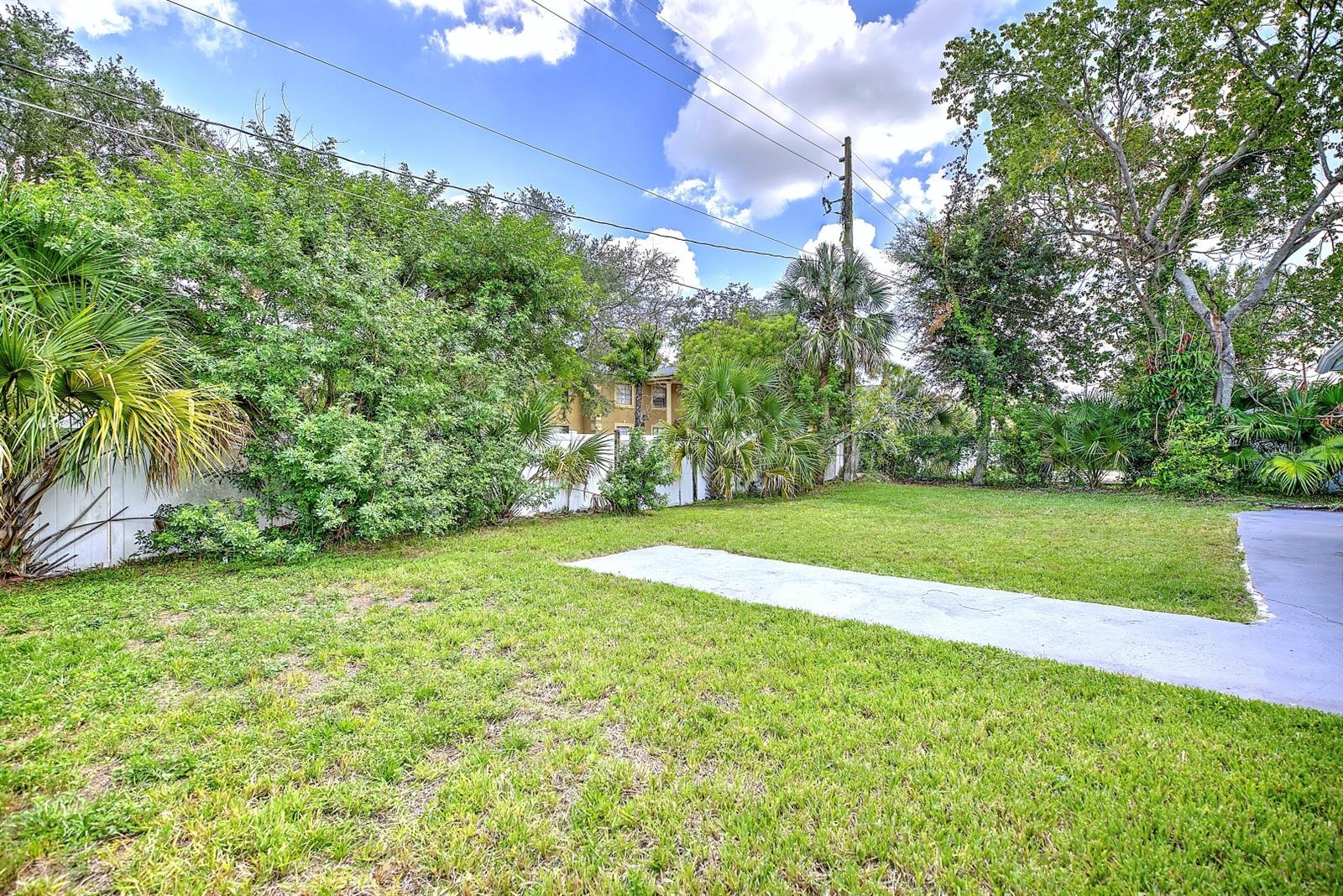 ISLE CATALINA - Residential