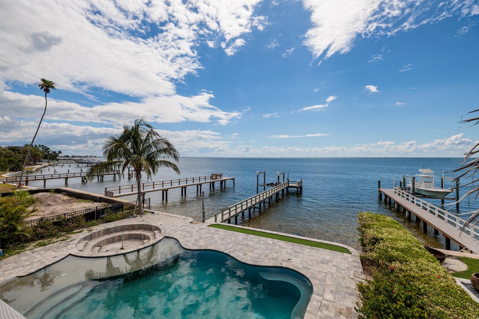 SHORE ACRES OVERLOOK SEC - Residential