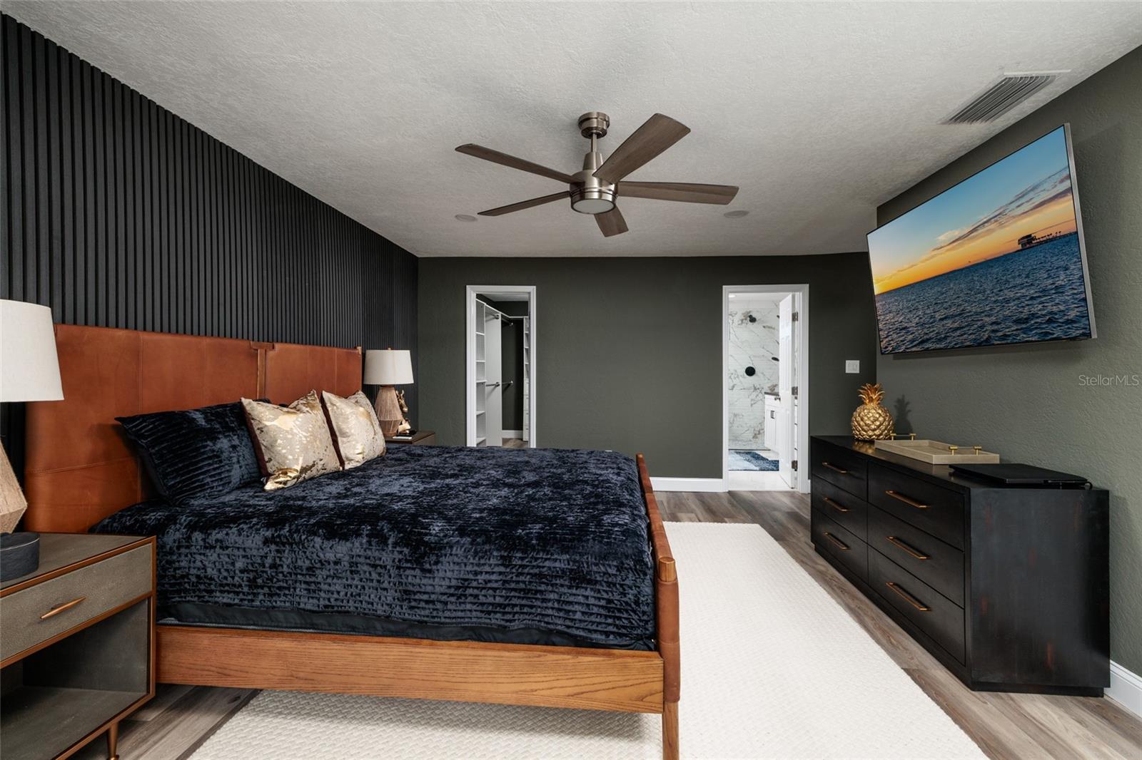 SHORE ACRES OVERLOOK SEC - Residential