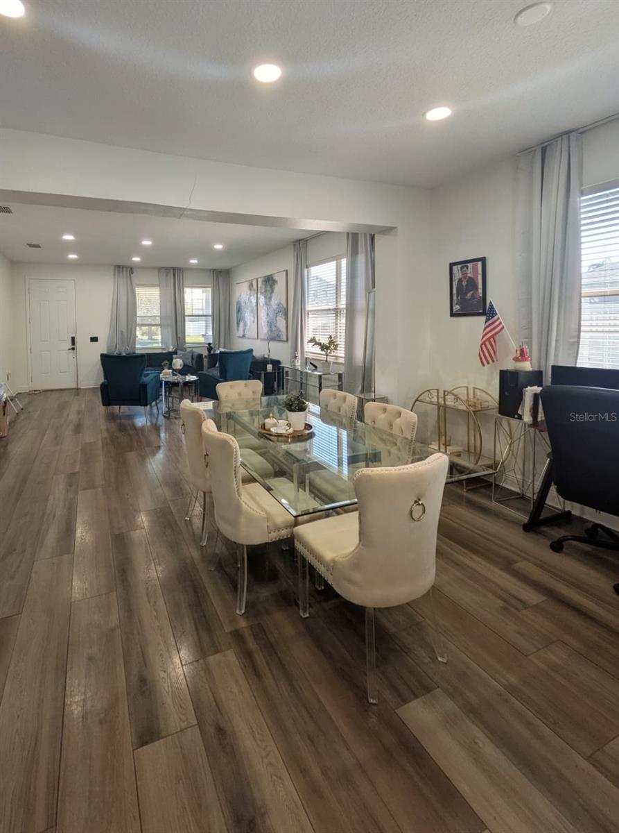 NEPTUNE POINTE - Residential
