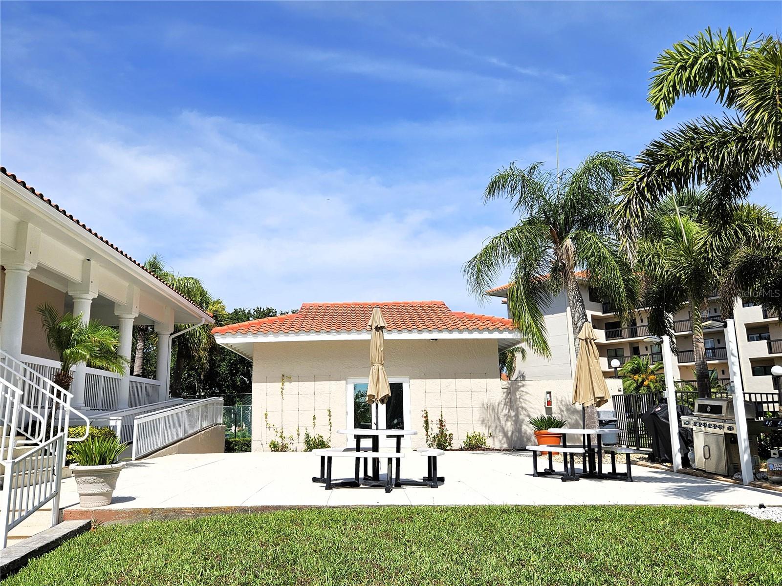 TARPON COVE CONDO - Residential