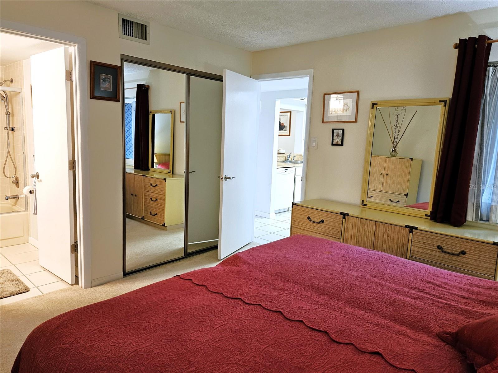 TARPON COVE CONDO - Residential